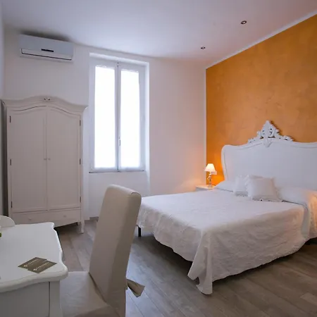 Colosseo And - City Centre Apartment