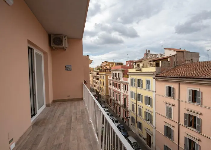 Colosseo And - Centre